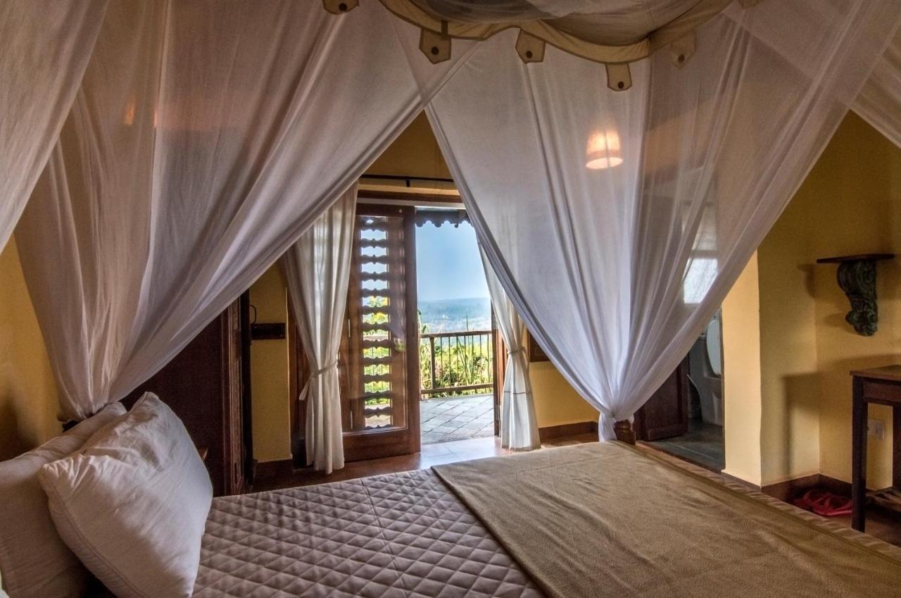 Saffronstays Villa 270, Dāpoli 외부 사진